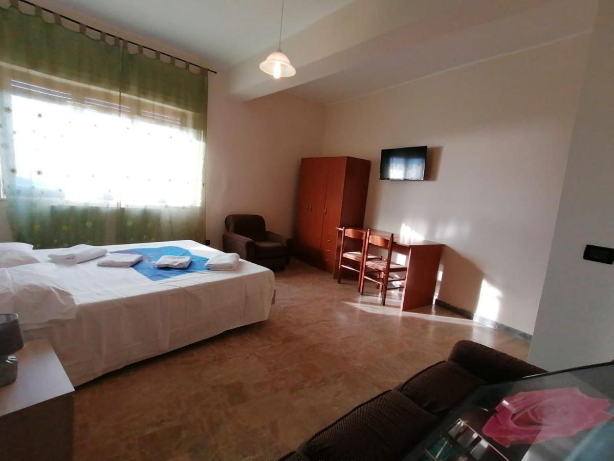 Bed And Breakfast Lagiocosa Reggio Calabria Exterior foto