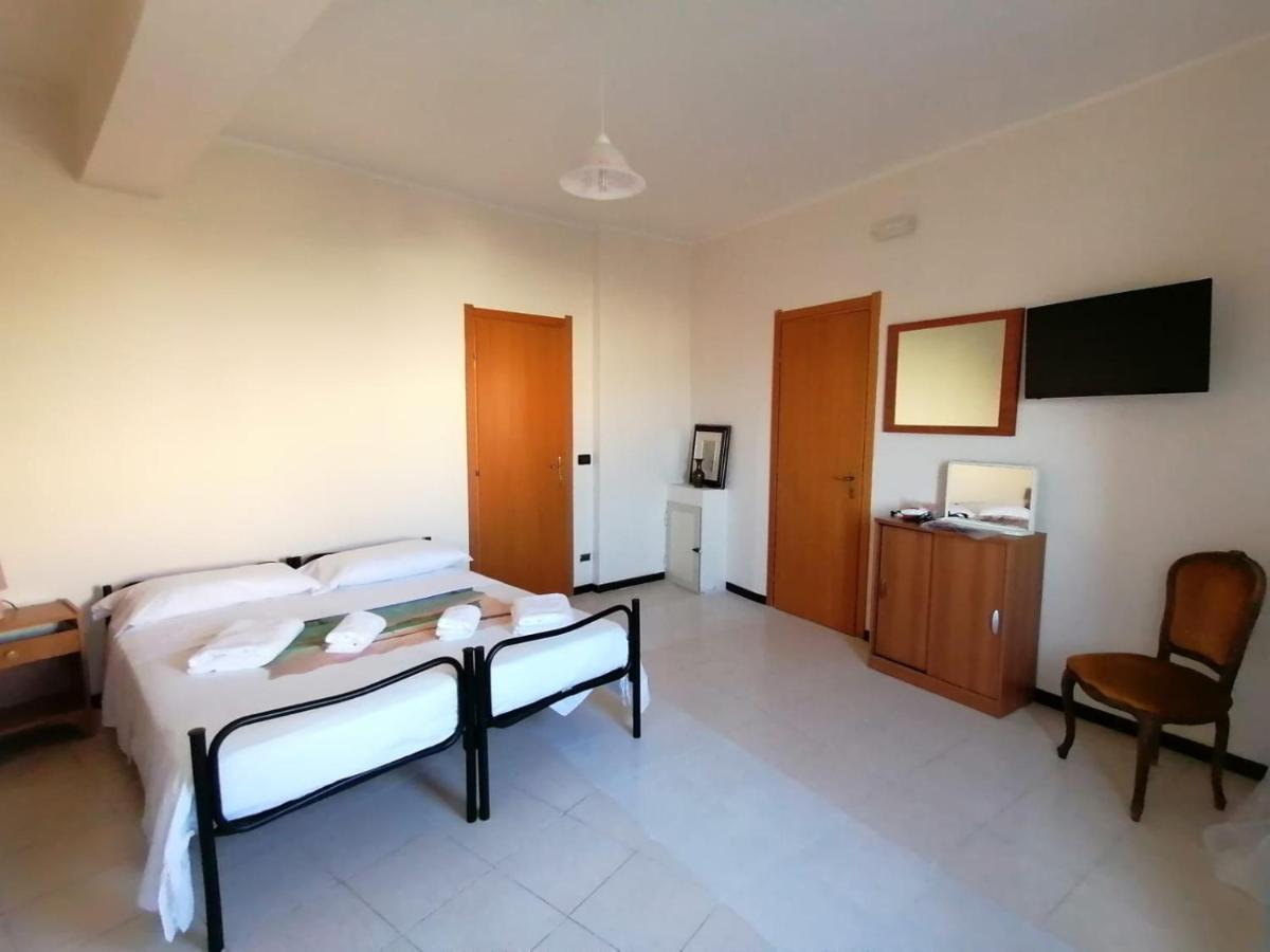 Bed And Breakfast Lagiocosa Reggio Calabria Exterior foto